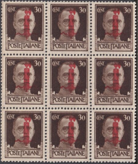 Soprastampa Fascio di Torino 30 c. bruno Blocco di 9 con 4 Decalchi a cavallo plattato integro raro – Sassone n.492 TO